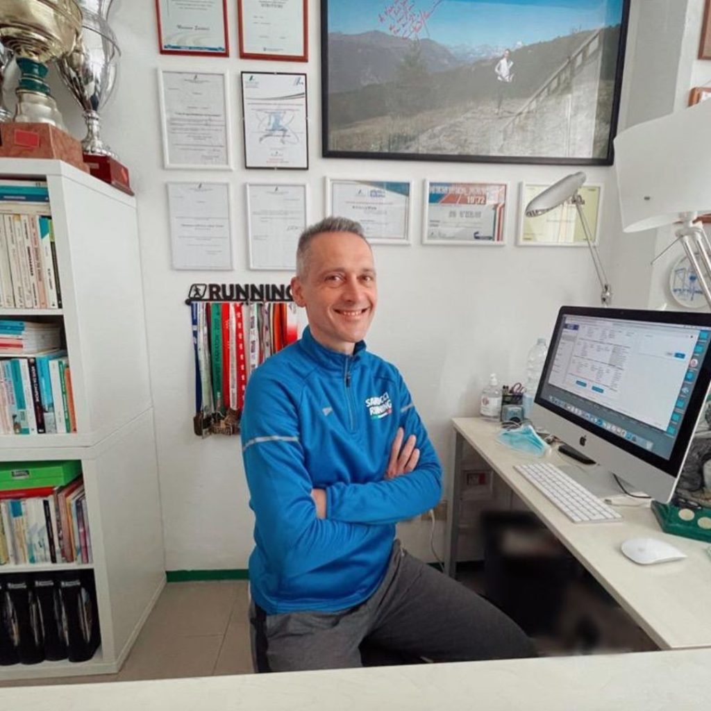 Massimo Santucci in studio Santucci Running